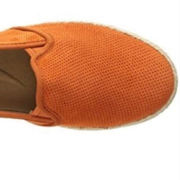 Clarks Orange Slip On Loafers - Picture 6 of 8